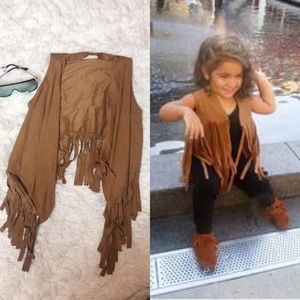 ➕ Girls Red Camel Fringe Suede Vest SZ M (8/10)